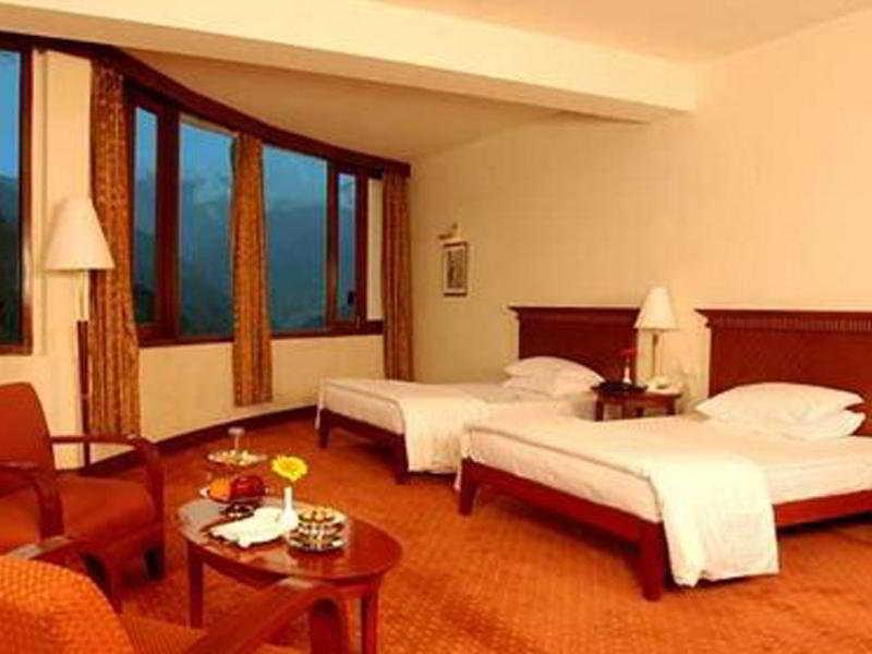Hotel The Royal Plaza Gangtok Extérieur photo