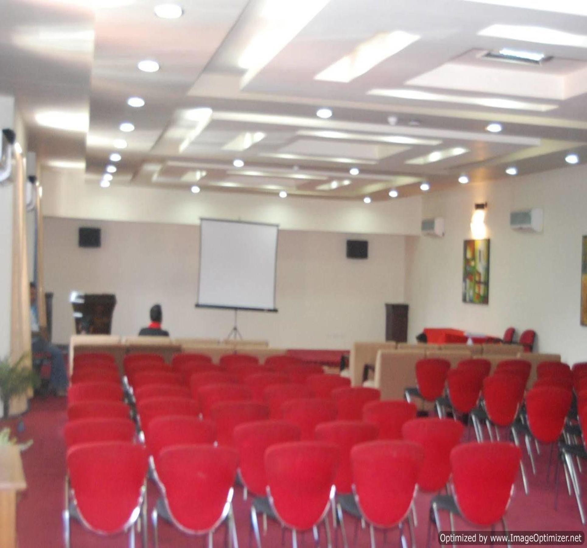 Hotel The Royal Plaza Gangtok Extérieur photo