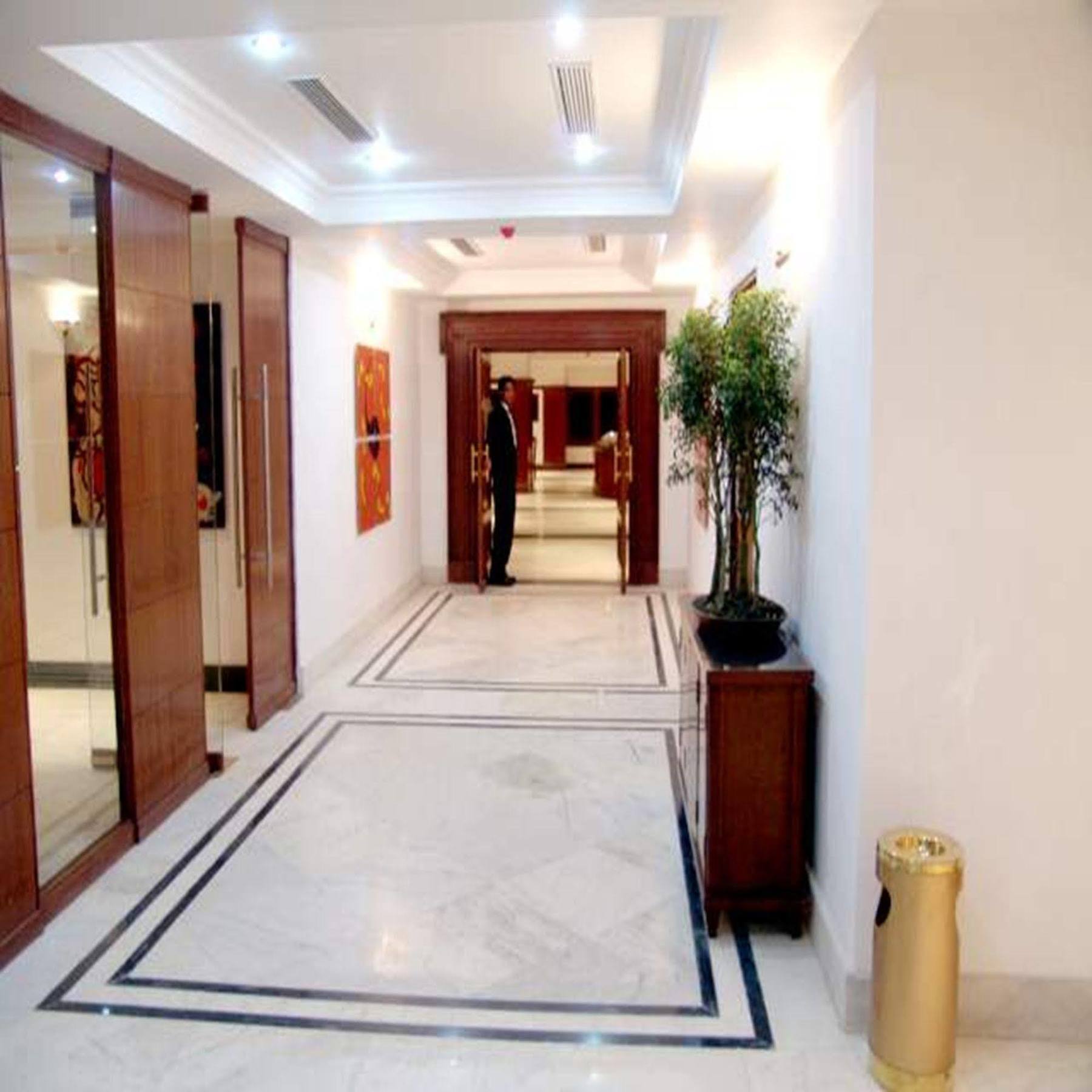 Hotel The Royal Plaza Gangtok Extérieur photo